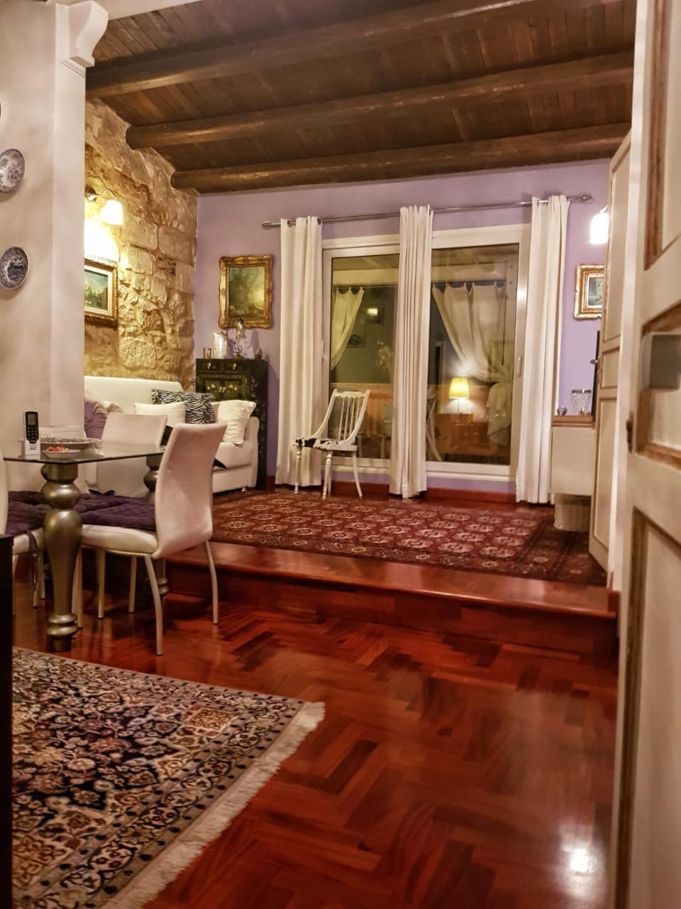 Living room, Dining area