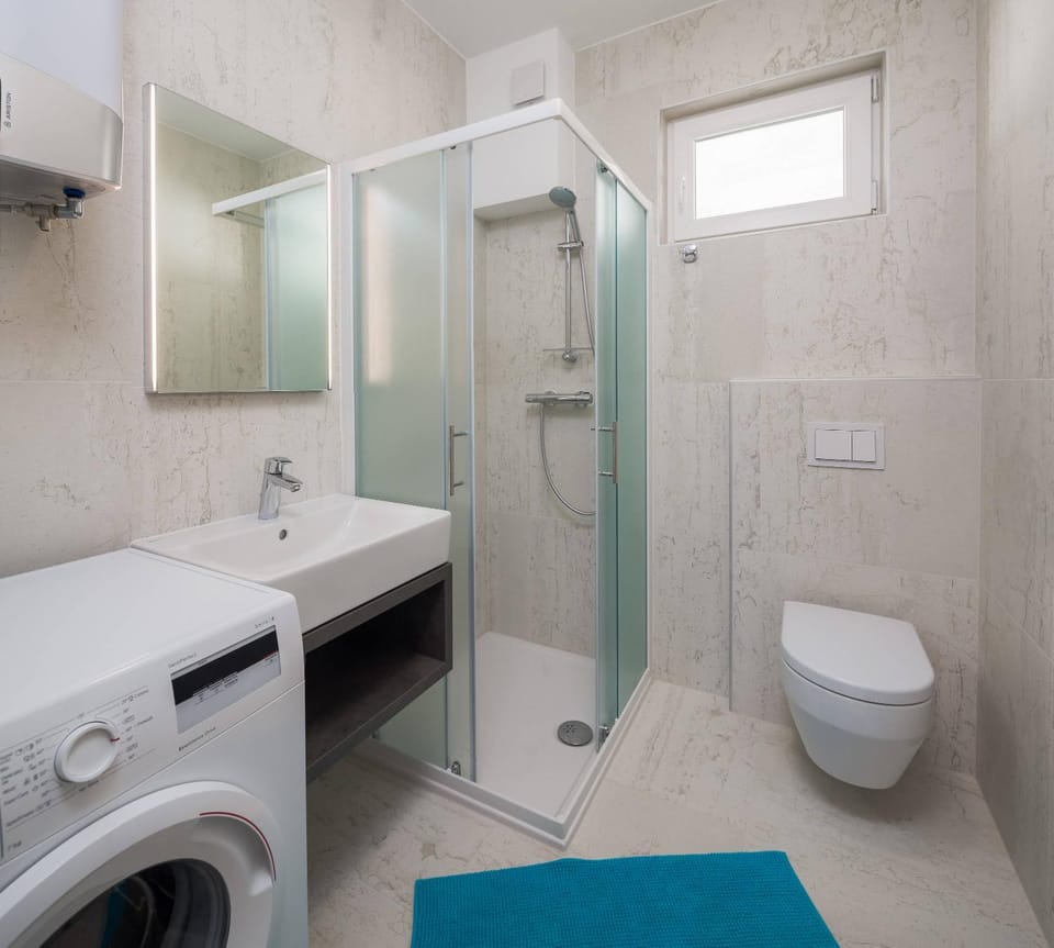 Apartmani Kos Apartment in Split-Dalmatia County