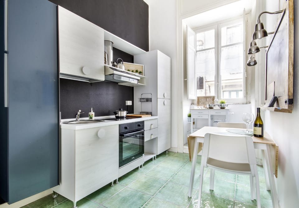 Kitchen or kitchenette