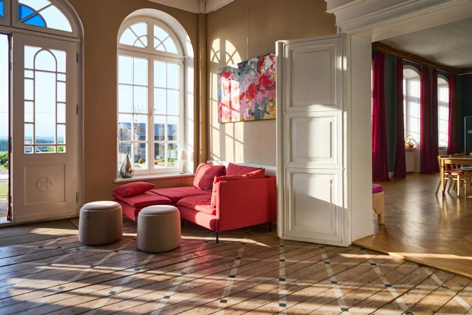 Communal lounge/ TV room, Seating area