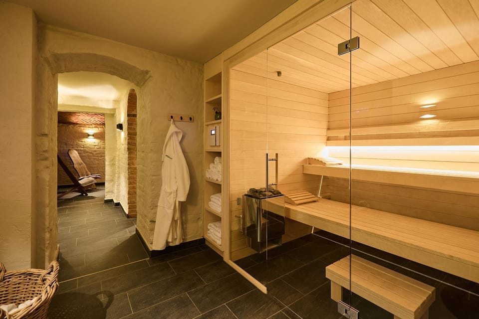 Sauna, Spa and wellness centre/facilities
