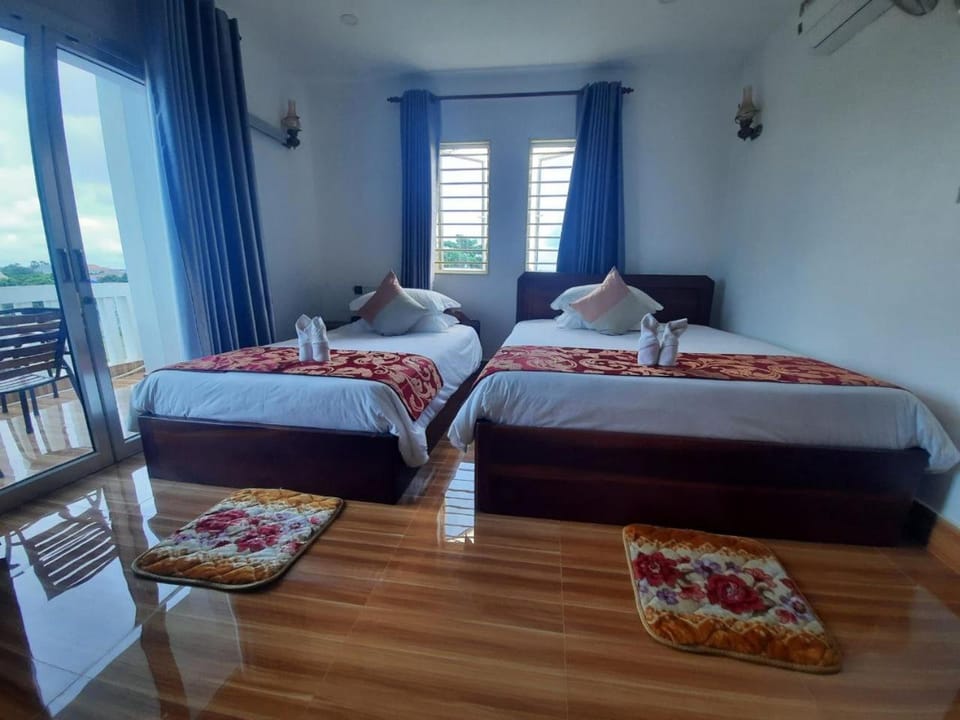 Bedroom, air conditioner