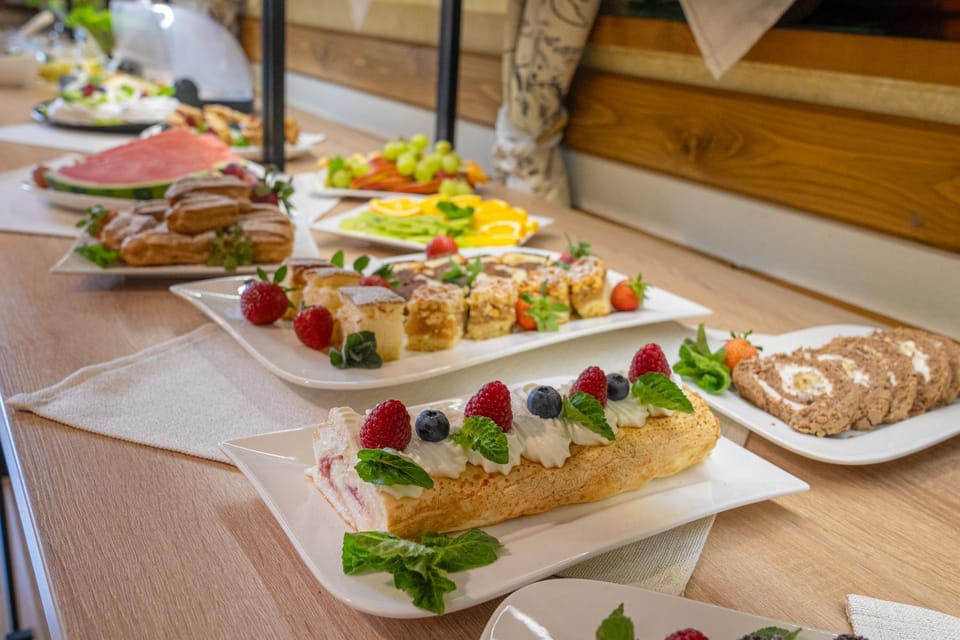 Buffet breakfast