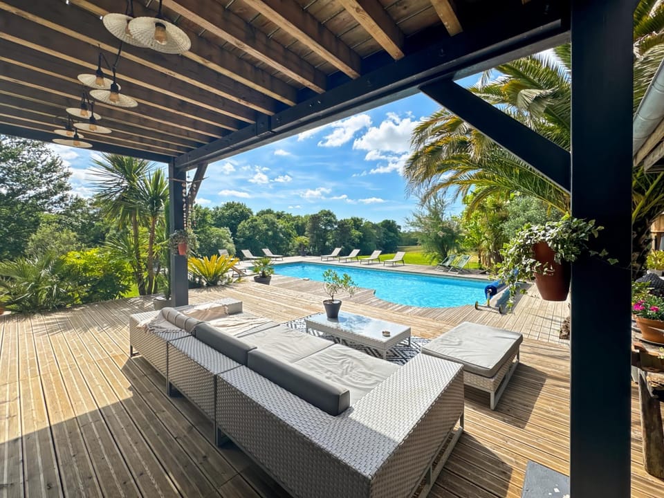 La Belle Landaise 1809 studio 4 couchages Bed and Breakfast in Nouvelle-Aquitaine