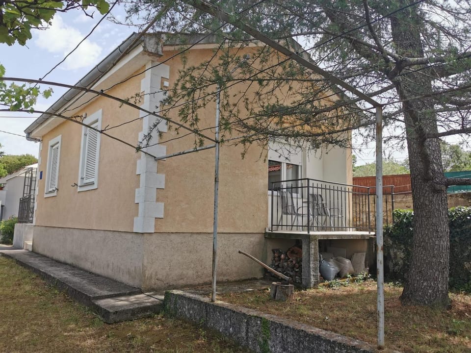 Holiday House Rasopasno House in Primorje-Gorski Kotar County