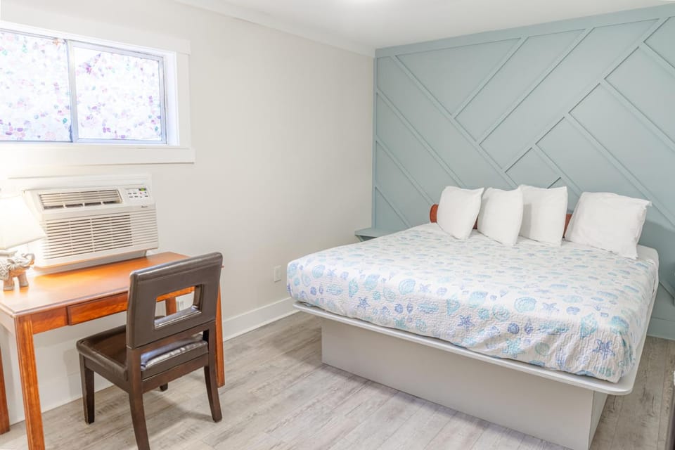 Atlantis Inn - Tybee Island Hotel in Tybee Island