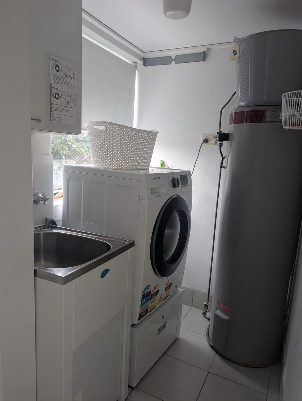 laundry, washing machine, dryer