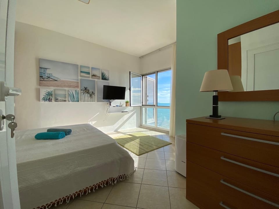 Bedroom, Sea view, Sunrise, Sunset
