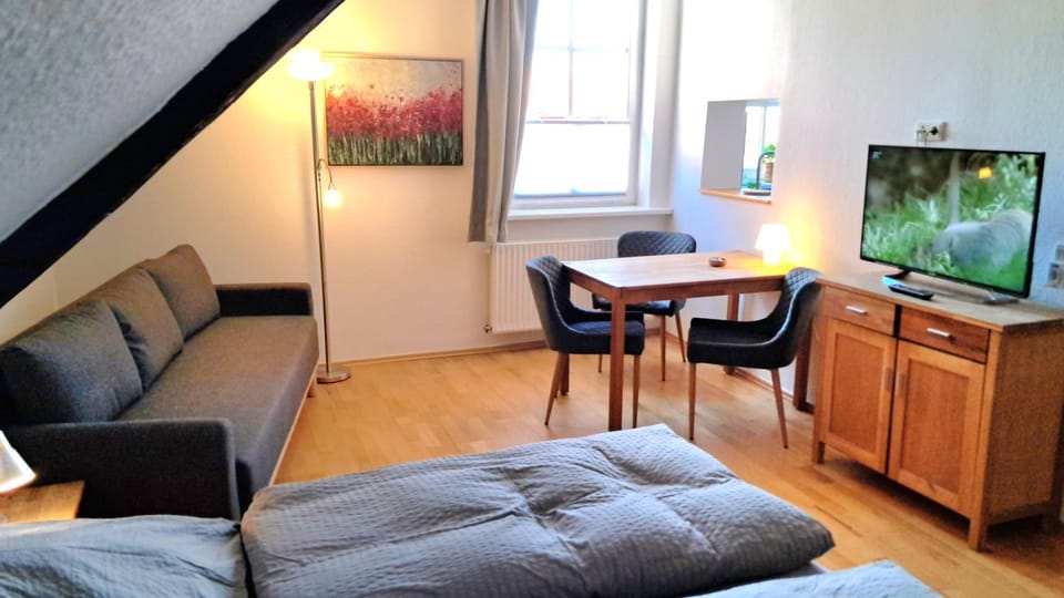 Living room, Bedroom