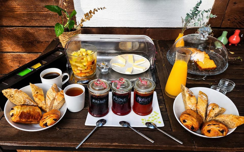 Continental breakfast
