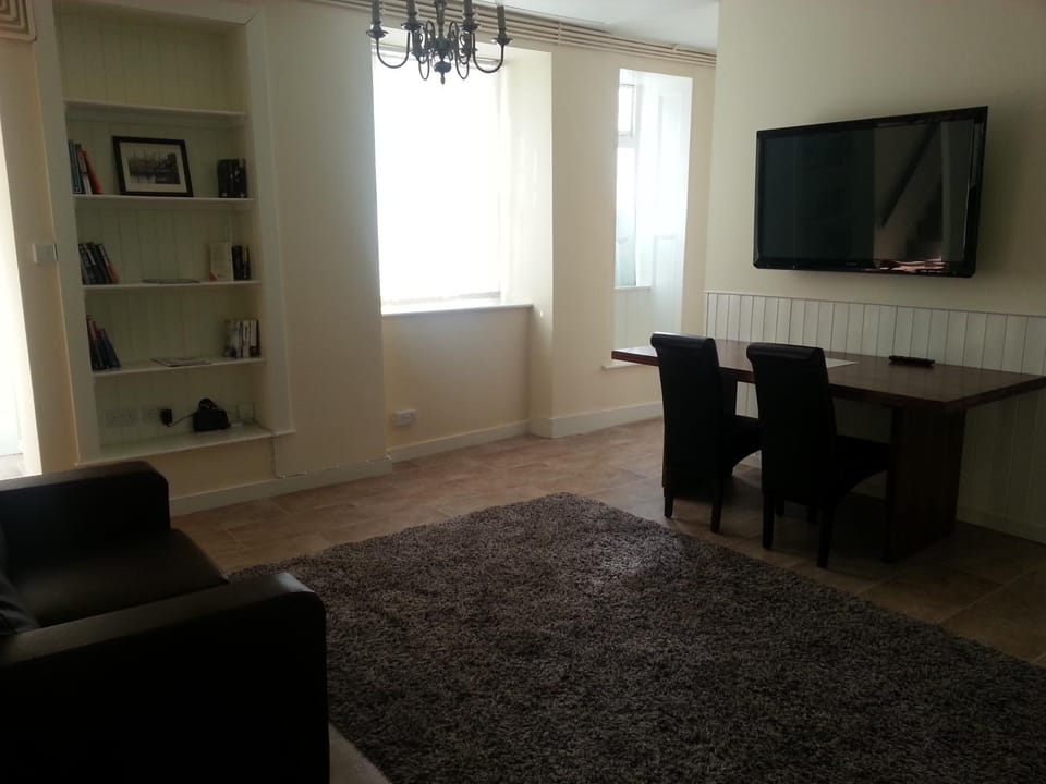 Lounge or bar