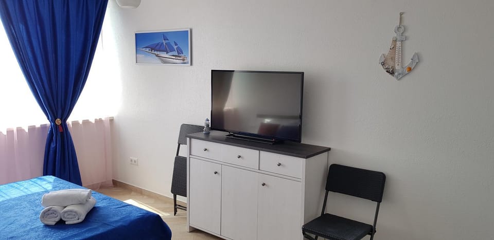 7 DAYS Apartments Апартаменты в Затоке Apartment in Odessa Oblast