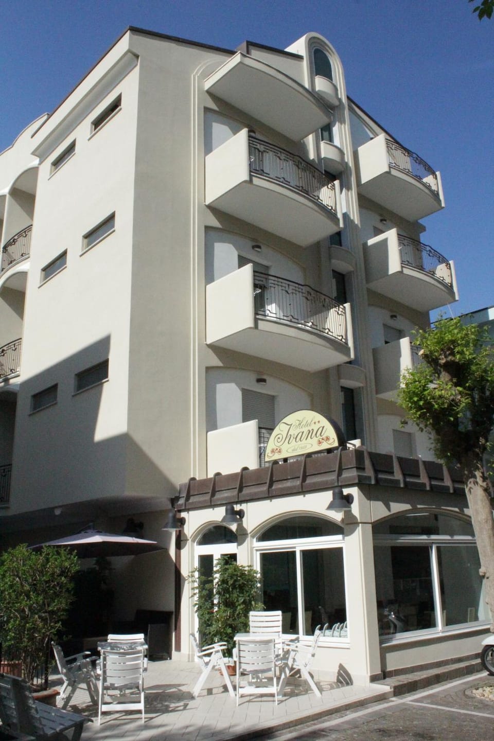 Property building, Balcony/Terrace