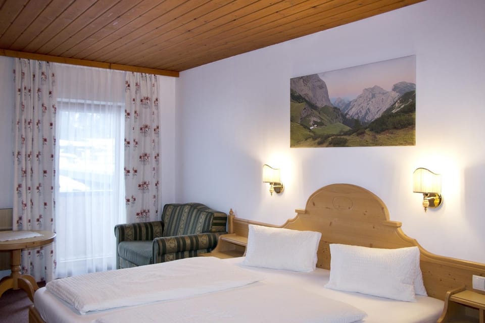 Klausenhof Bed and Breakfast in Tyrol