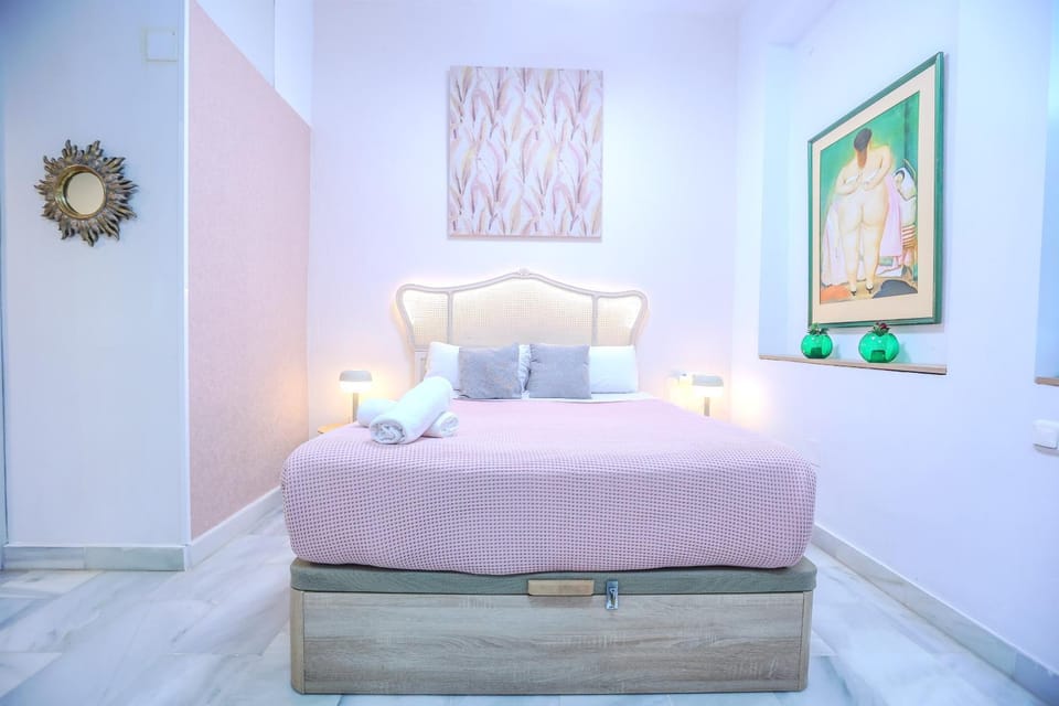 Malaga Dreams Oldtown FREE PARKING by Easytrip Apartment in Malaga