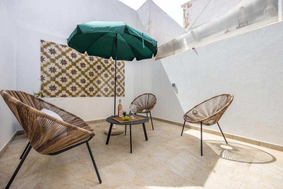 Balcony/Terrace, Balcony/Terrace