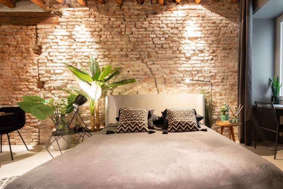 OFFICINE CAVOUR Piazza Cavour Apartment in Padua