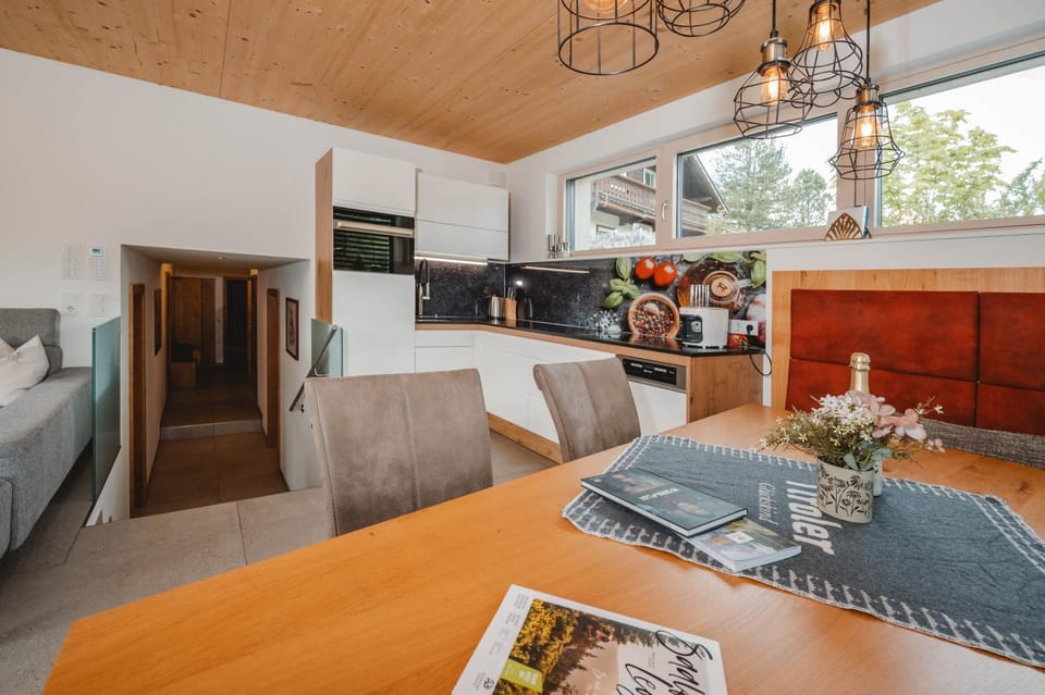 Kitchen or kitchenette, Dining area, stove, kitchen