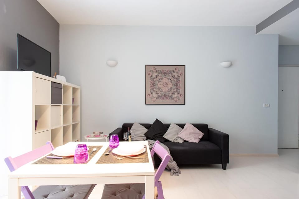 FV STUDIOS Chiaia House in Naples