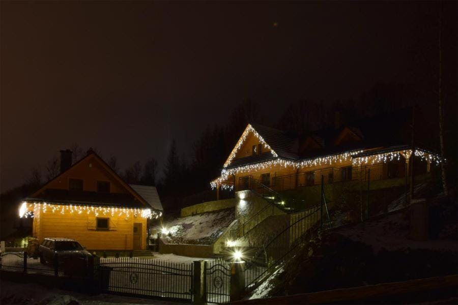 Property building, Winter