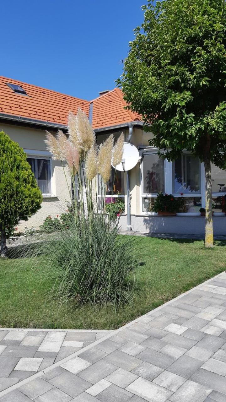 Elisabeth apartman Apartment in Hungary