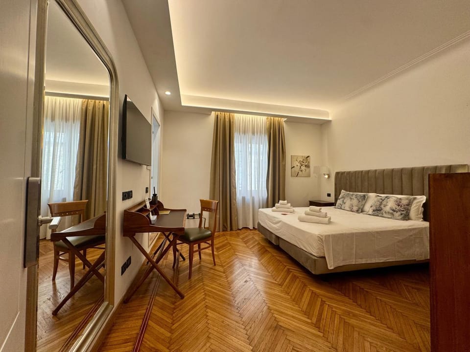 St. Peter' Six Rooms & Suites Bed and Breakfast in Rome