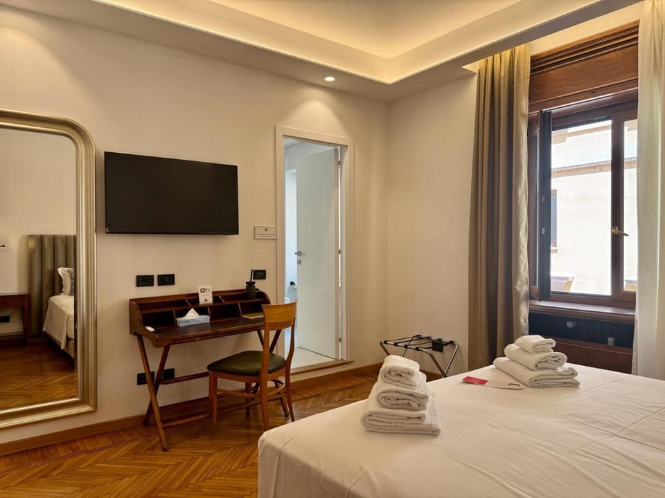 St. Peter' Six Rooms & Suites Bed and Breakfast in Rome