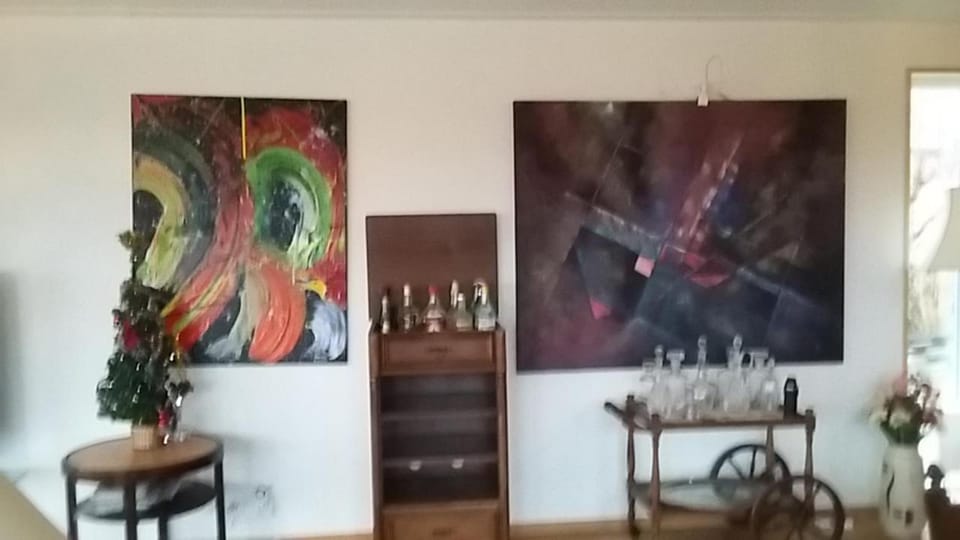Living room, Decorative detail