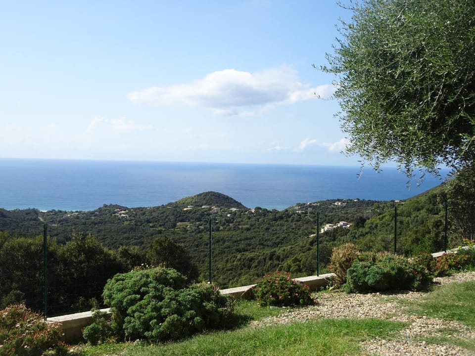 location farinole proche saint-florent House in Corsica