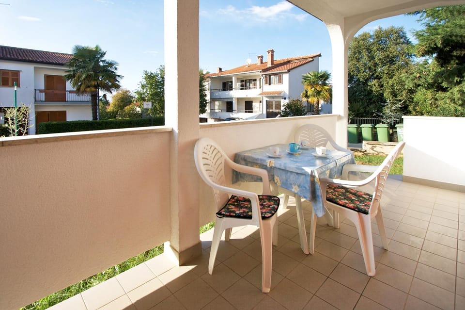 View (from property/room), Balcony/Terrace