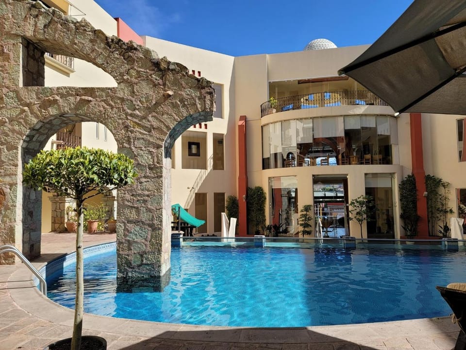 Swimming pool
