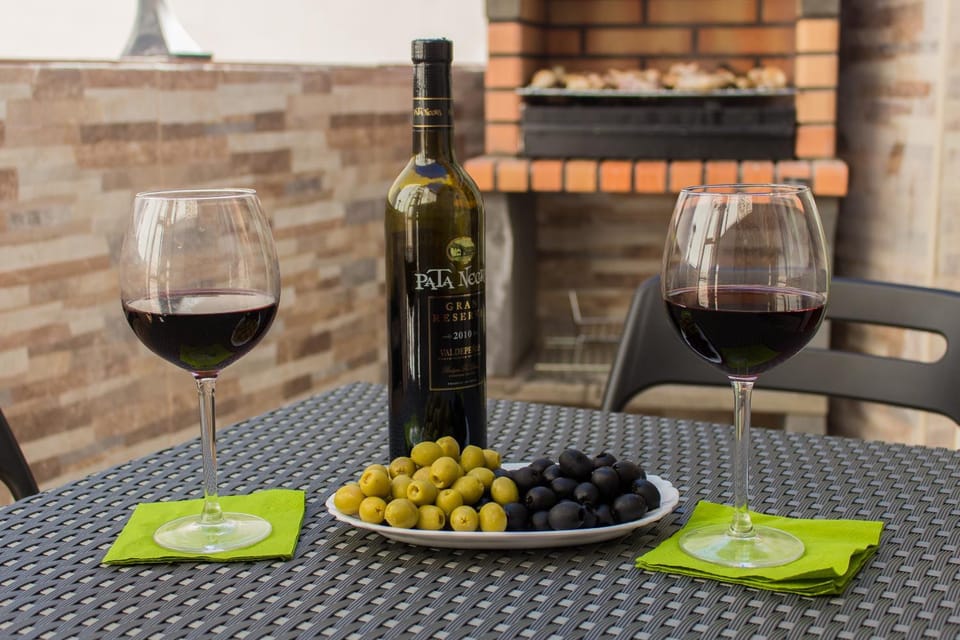 BBQ facilities, Balcony/Terrace