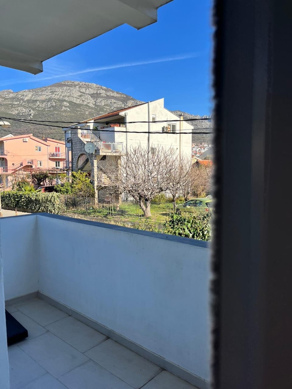 Haus am Eck Apartment in Montenegro