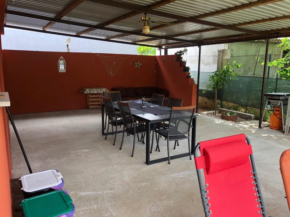 Patio, Balcony/Terrace, Seating area