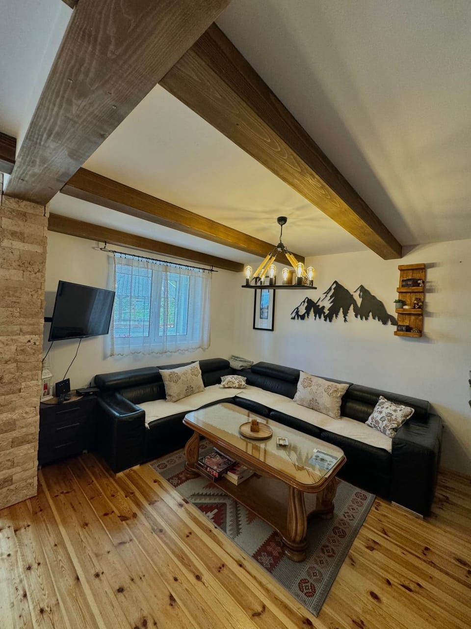 Guest House SARA Villa in Montenegro