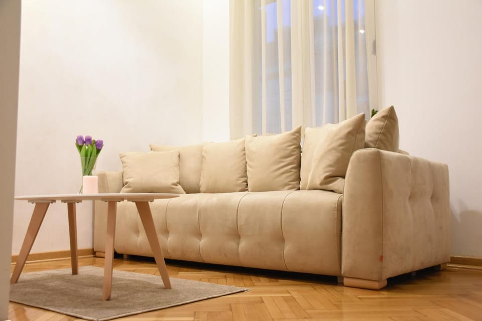TV and multimedia, Living room, Photo of the whole room, Seating area
