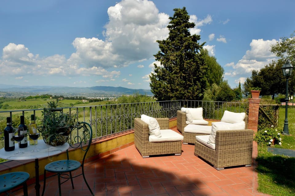 Property building, Patio, Summer, Balcony/Terrace, Mountain view, Seasons