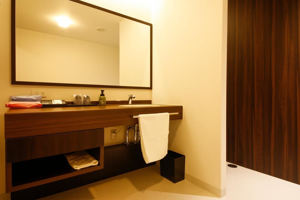 Toilet, Bathroom, Photo of the whole room