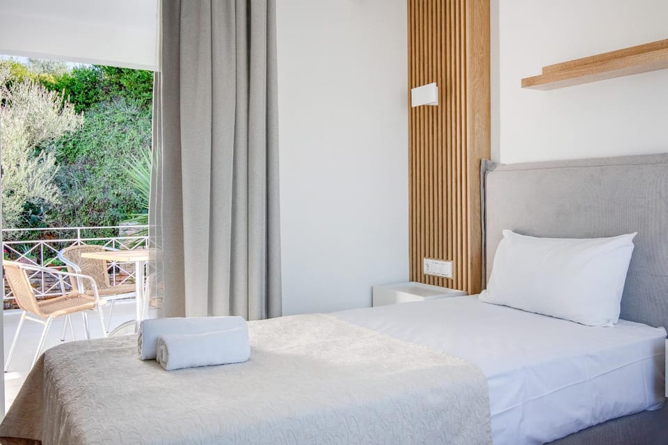 Peroulia Beach Houses Apartment hotel in Messenia