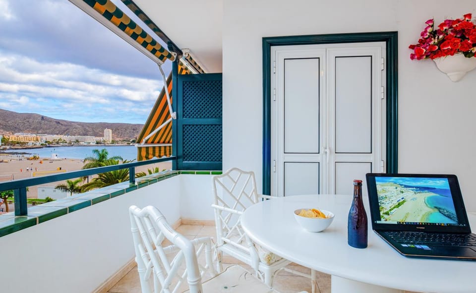 Patio, Balcony/Terrace, Balcony/Terrace, Mountain view, Sea view