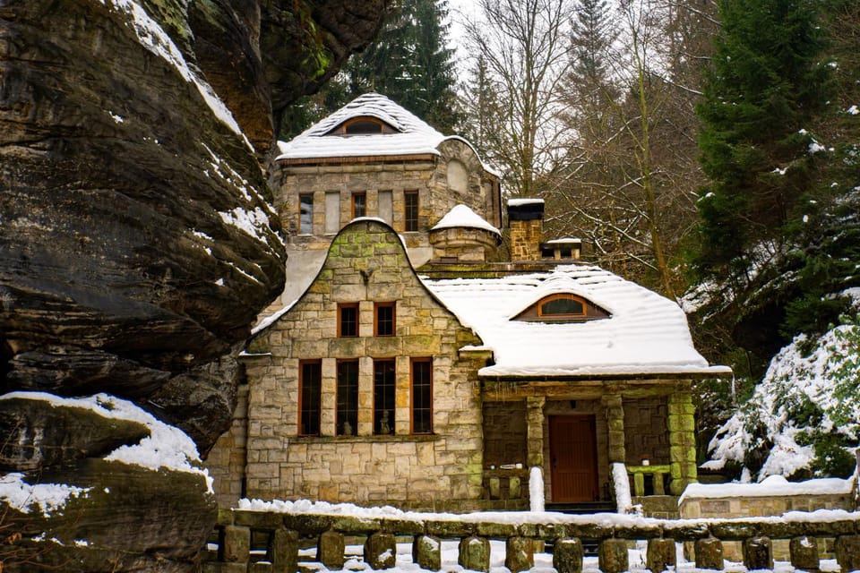 Property building, Day, Natural landscape, Winter