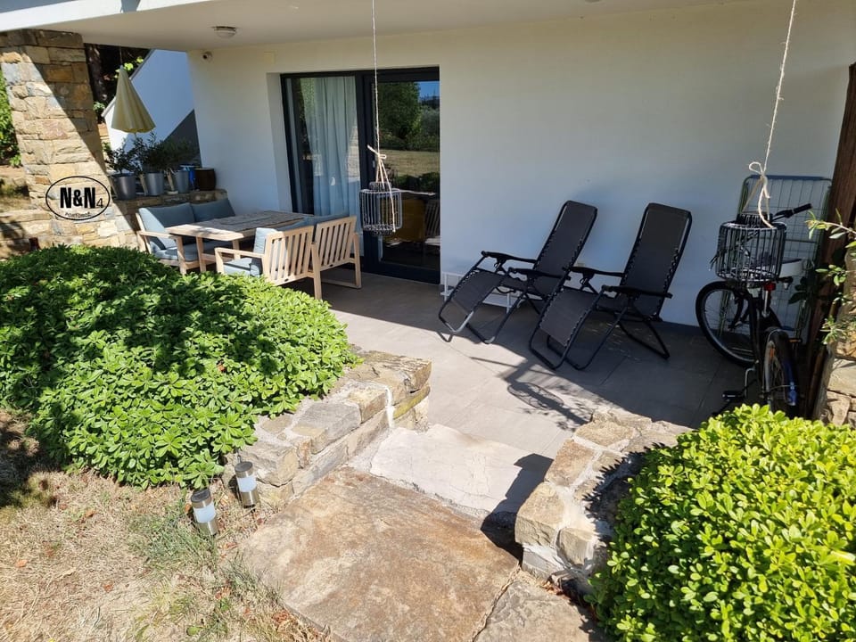 Property building, Patio, Facade/entrance, Day, View (from property/room), Balcony/Terrace, Seating area