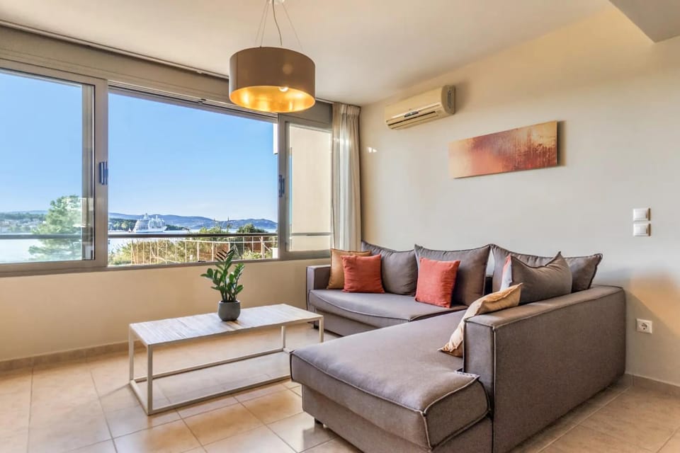Gliving365 Capital Apartment in Argostolion