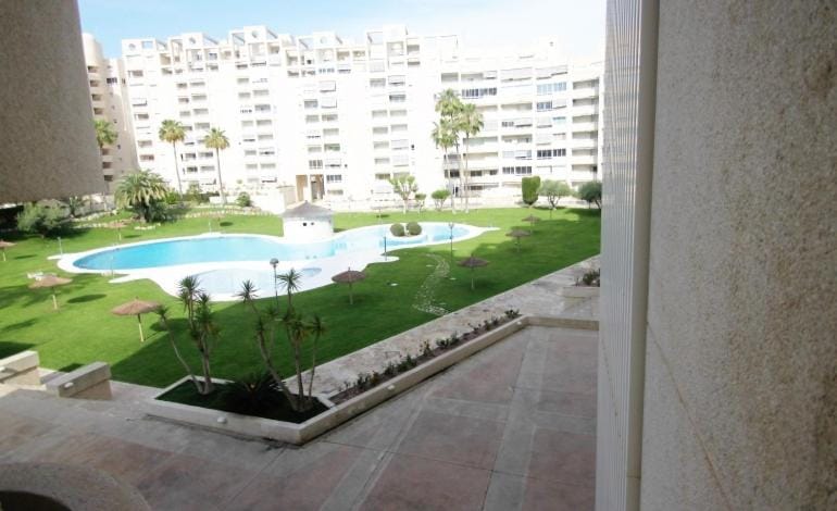Jardin Del Mar Apartment in Alacantí