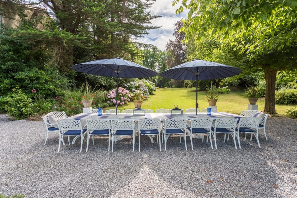 Patio, BBQ facilities, Garden, View (from property/room), Balcony/Terrace, Garden view, Pool view, River view