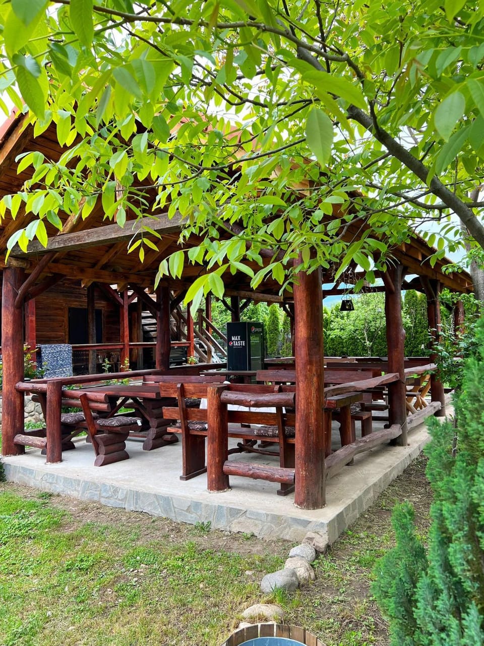 Satul Traditional Nature lodge in Romania