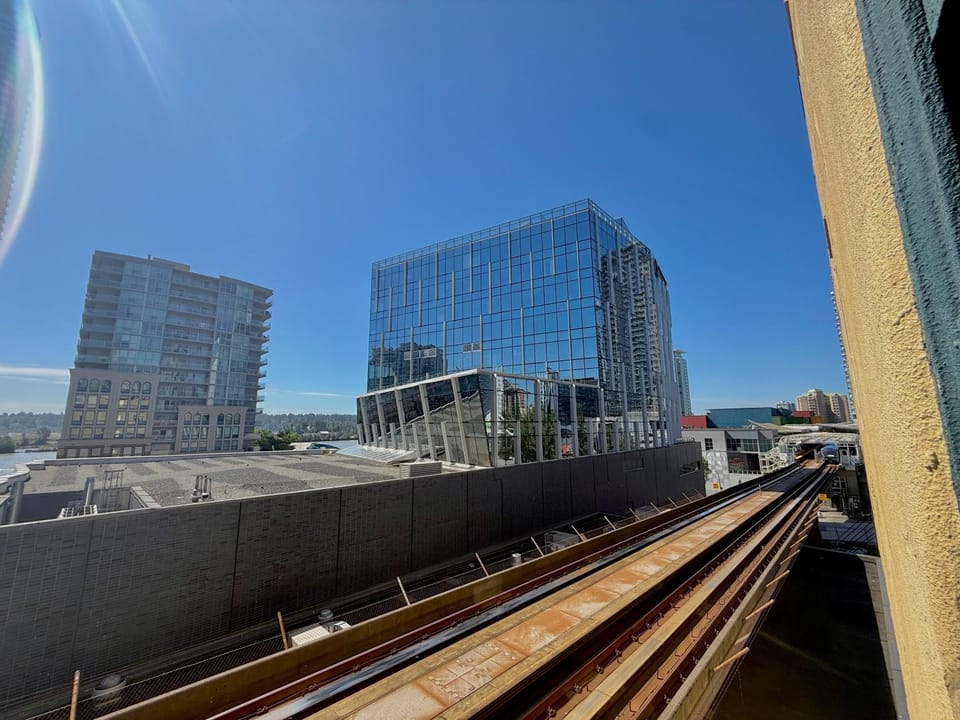 Day, View (from property/room), City view, Landmark view, Street view