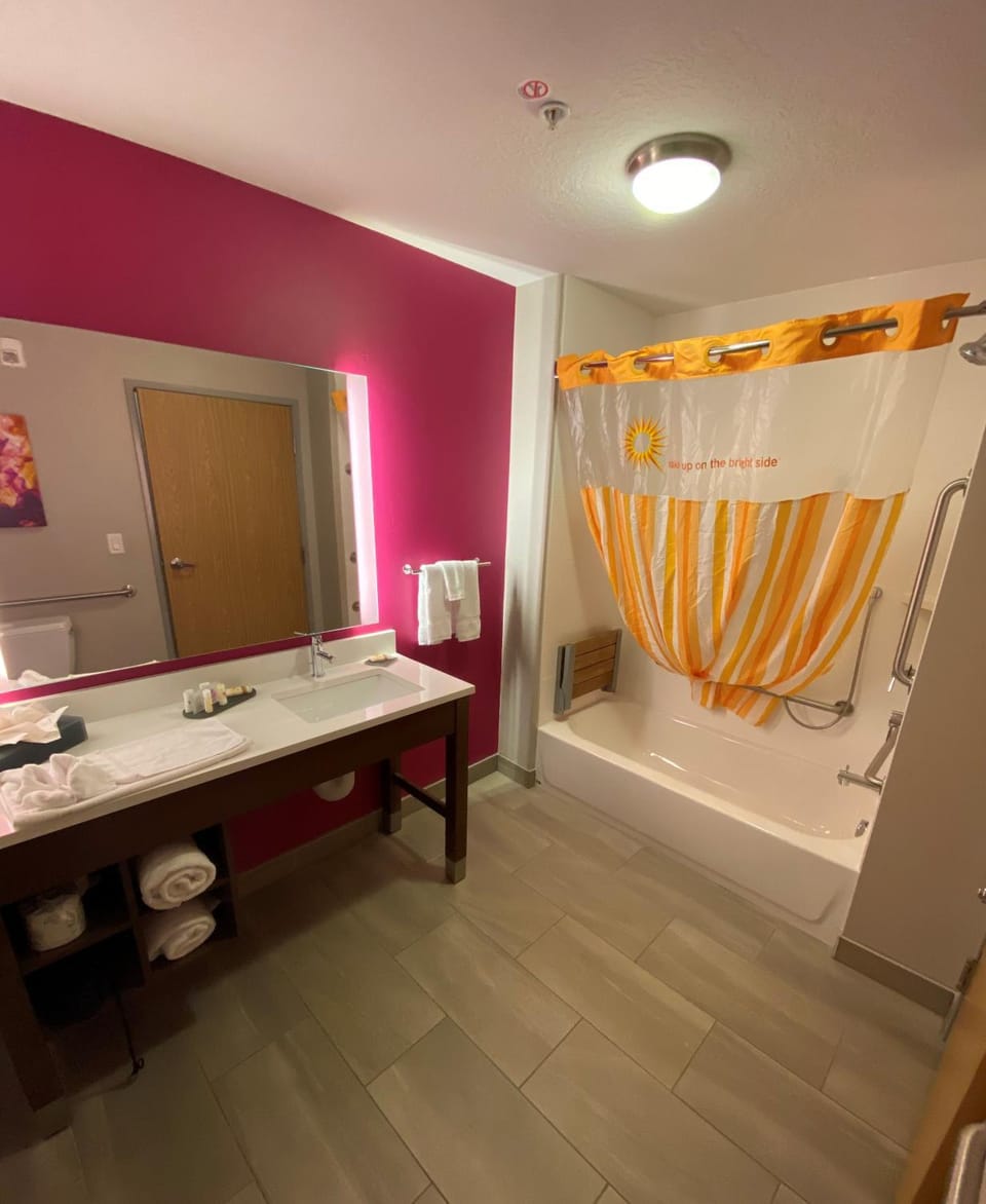 La Quinta by Wyndham South Jordan Hotel in South Jordan