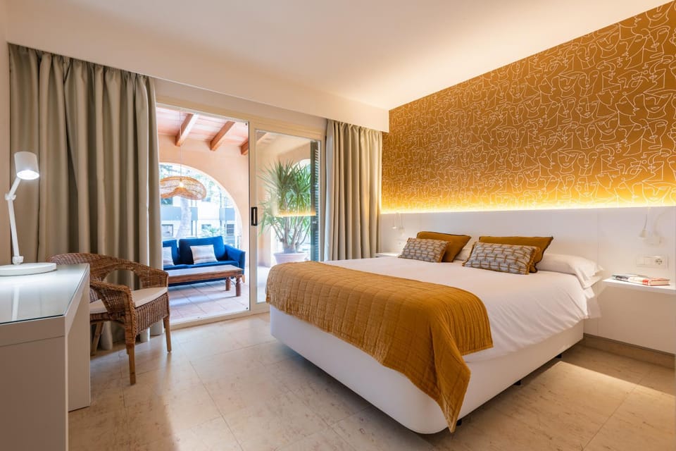 Property building, Bedroom