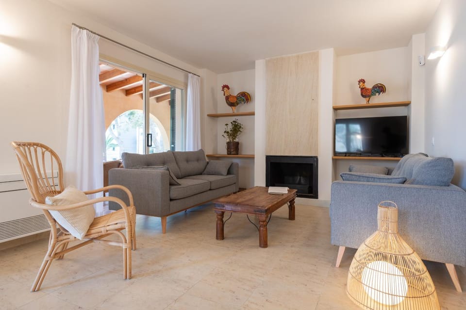Property building, Living room